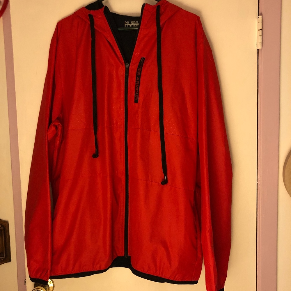 Under Armour Lightweight Mens Jacket, w/Headphones